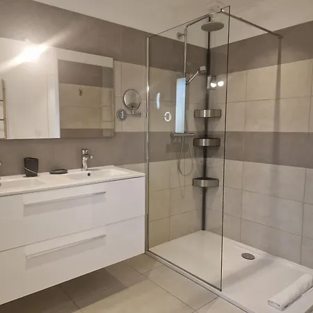 Villa 5***** Piscine Proche De La Cala Rossa Lecci