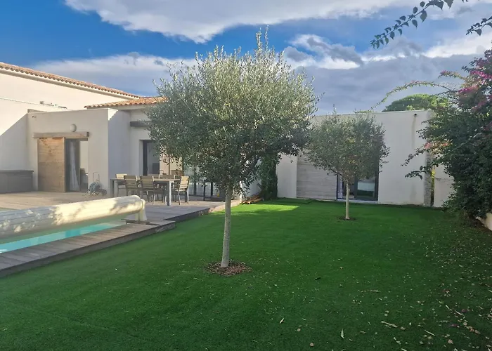 5***** Piscine Proche De La Cala Rossa Villa