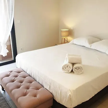 5***** Piscine Proche De La Cala Rossa * Lecci