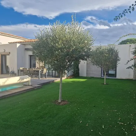5***** Piscine Proche De La Cala Rossa Villa