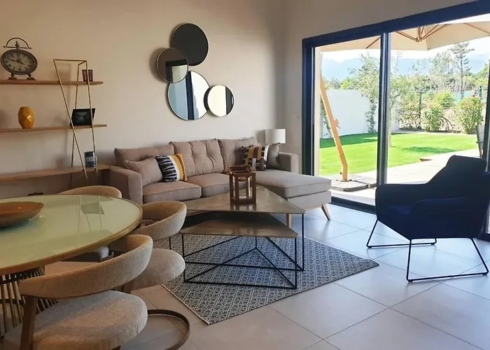 5***** Piscine Proche De La Cala Rossa Lecci